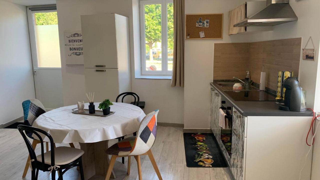 T2 Cosy Matelas 5* / Ecran Plat Qled Mâcon Eksteriør bilde